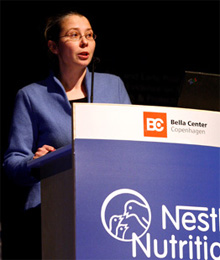 Dr Anne des Roches