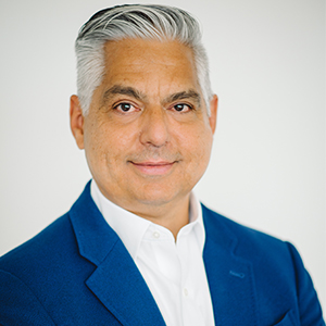 Laz Martinez Laz Martinez