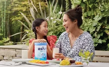 mother and daugther