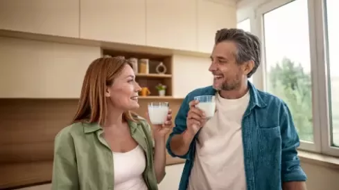 Couple drinking Vital