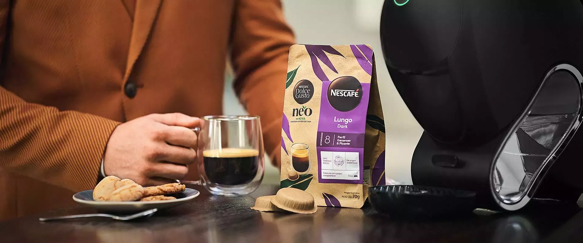 Nescafé Dolce Gusto Neo machine and capsules