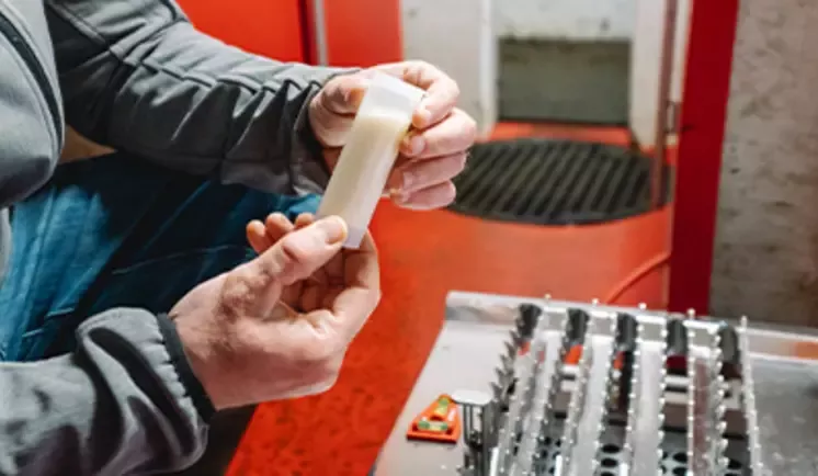 Testing milk