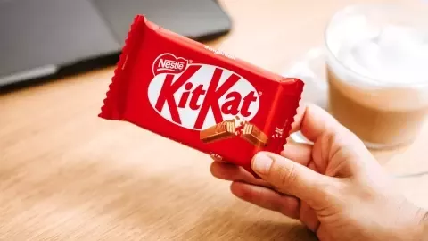 KitKat dark chocolate