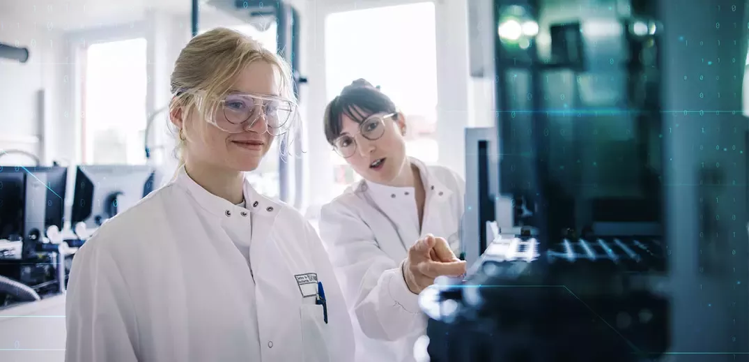 Lab workers