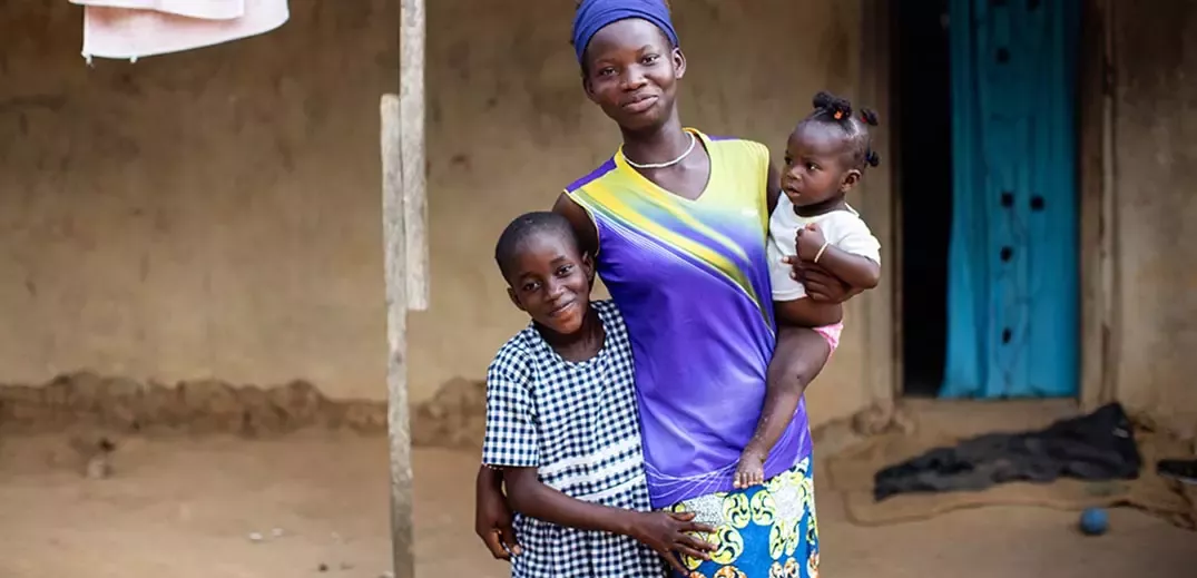 Adissa with her mother
