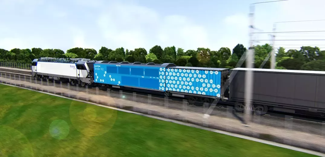 Hydrogen-powered freight train