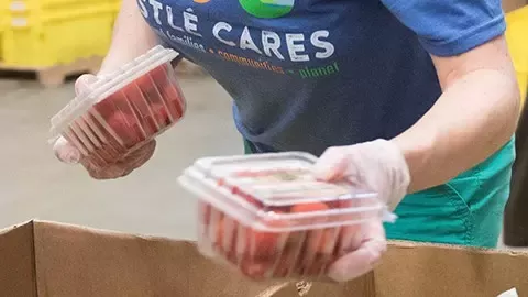 Nestlé Cares volunteer