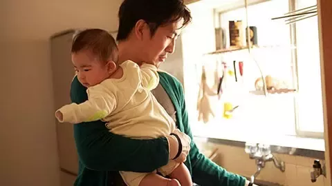 dad with baby